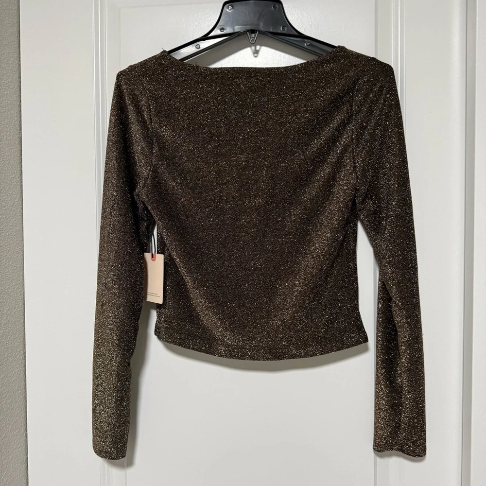 Sincerely Jules Top Shimmering Long Sleeve Blouse Medium NWT - Picture 2 of 7
